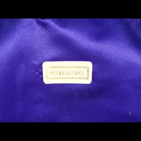 Crossbody purse with iPad case - Picture 6 of 10